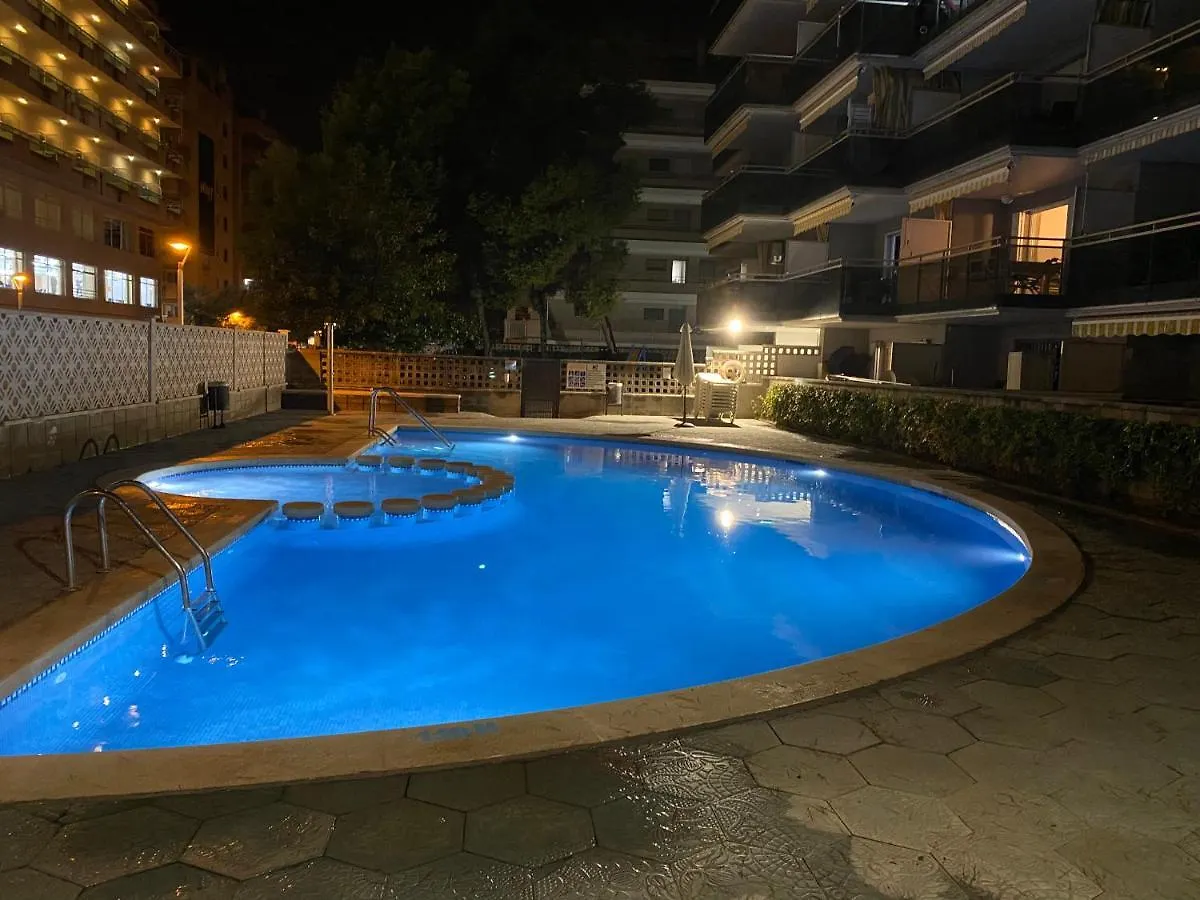 Apartament Enzo Salou 150M Playa ספרד